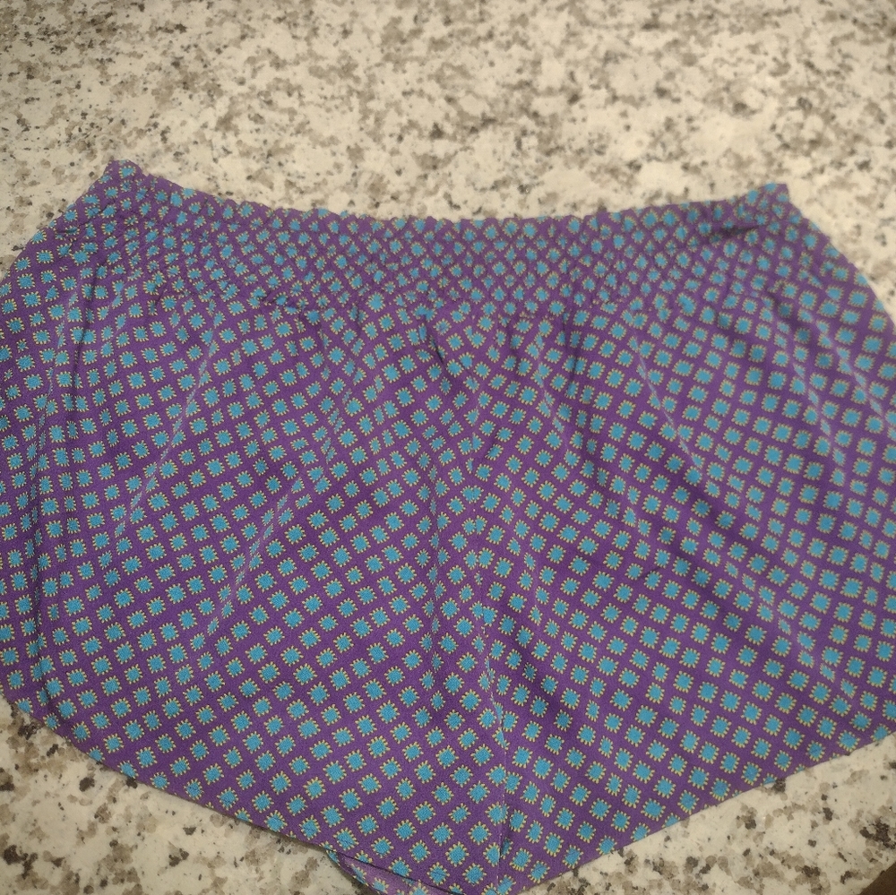 aerie Printed Runner Shorts - Picture 2 of 3